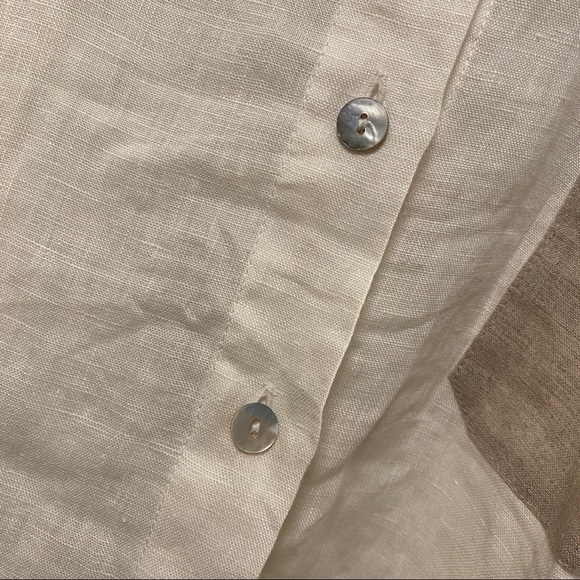 Cute Button Up with 3/4 sleeve - Picture 5 of 5